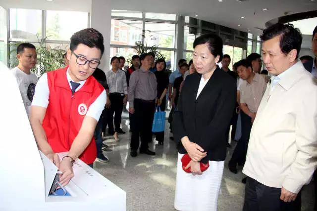 党建风采|“最美志愿服务社区”鑫苑名家深度探秘