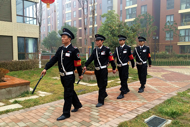 坚守责任，守护平安家园 ——记最美鑫苑人姚浩