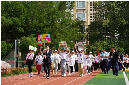 这场运动会，他们已经坚持了19年